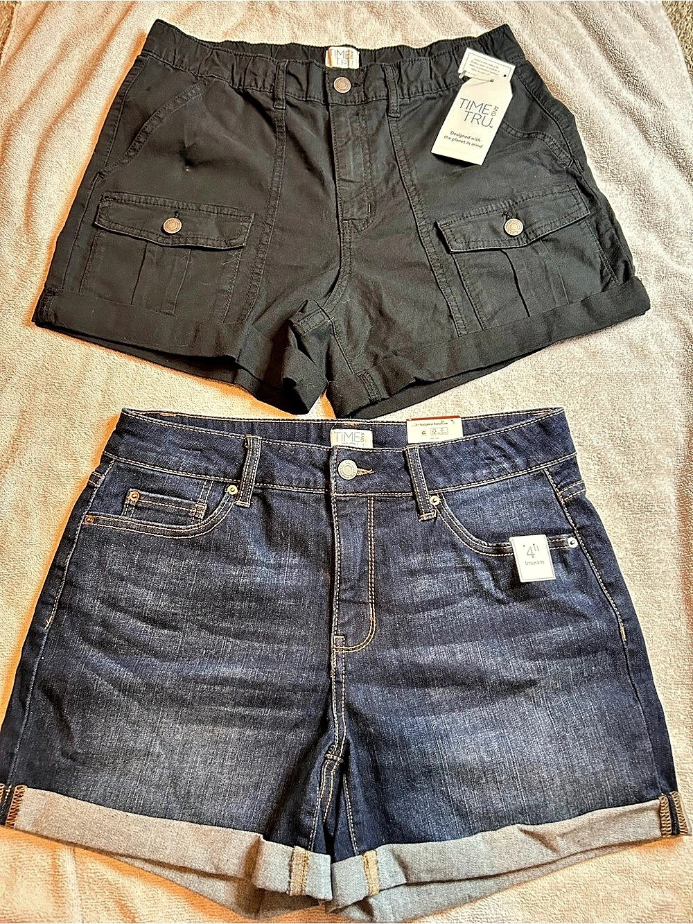 Time and Tru TT Cuff Utility Short Denim & Utility Shorts Size 8 NWT